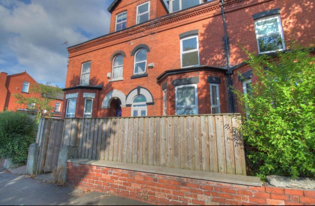 Monarch House Manchester Exterior foto